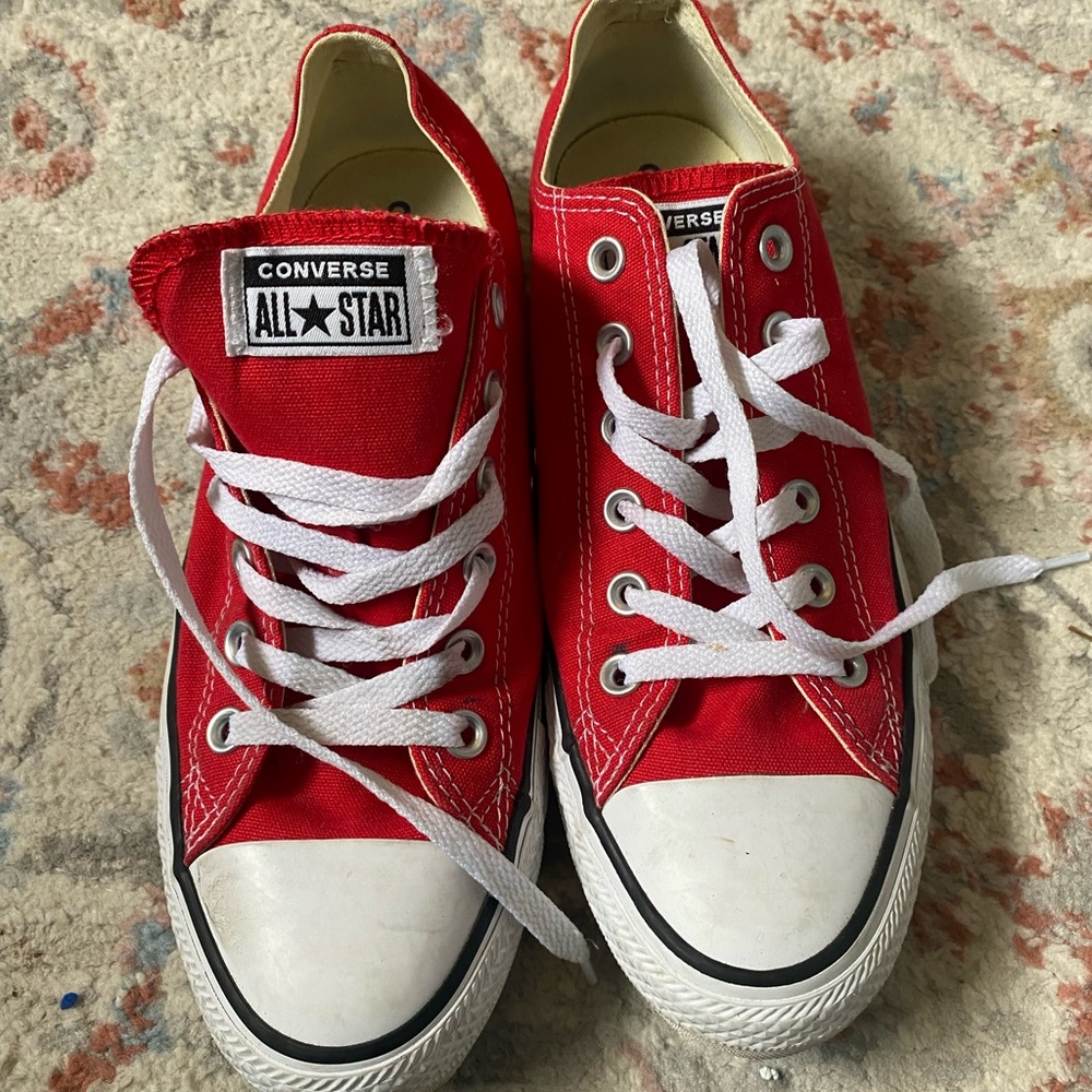 Red converse